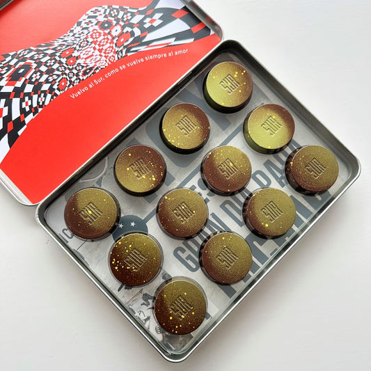 ALFAJORES MINI Monkey Puzzle / 63% Dark Chocolate & Monkey Puzzle tree nut